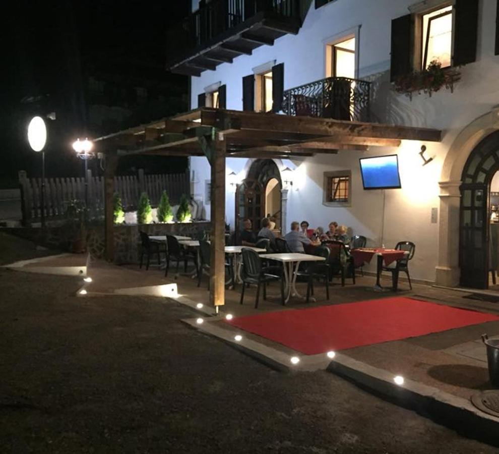 Villa Corona Тенно Екстер'єр фото